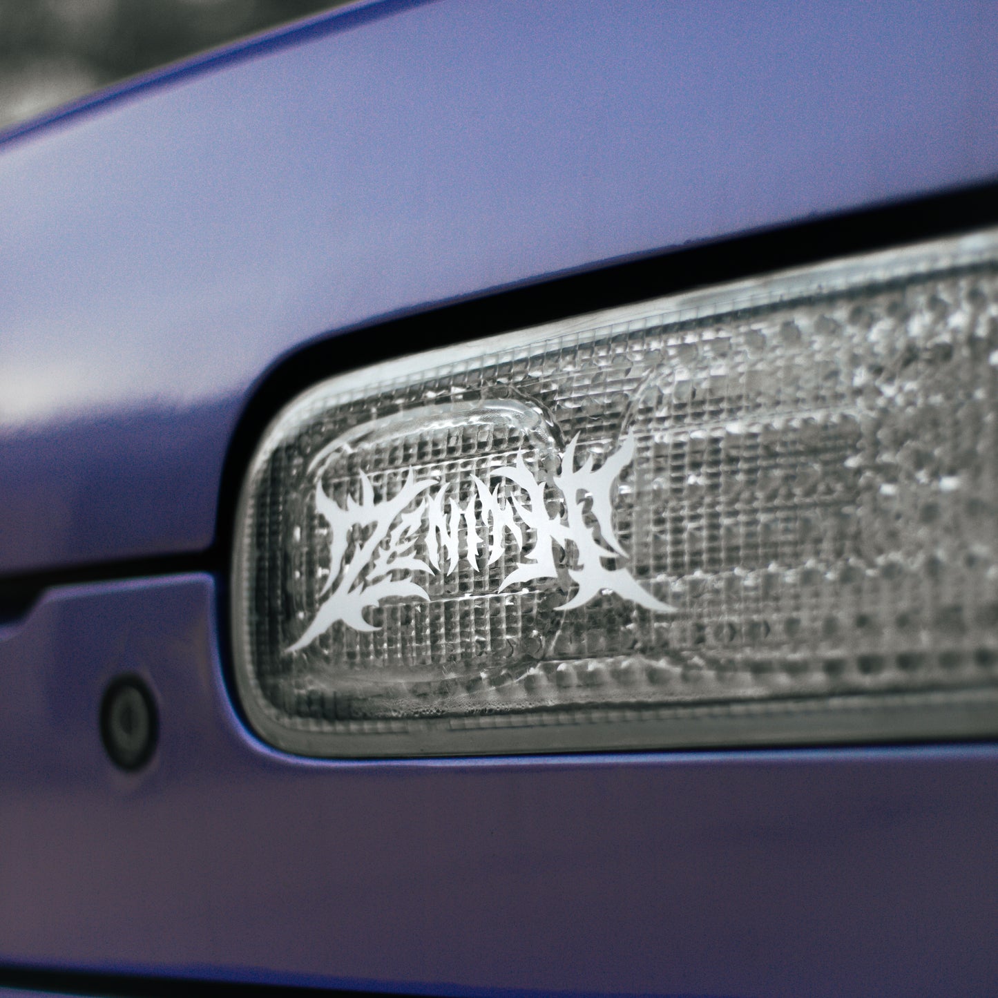 METAL LOGO DECAL